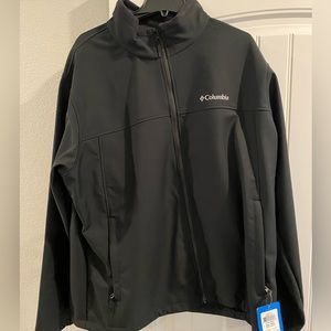 Never worn Columbia jacket. Still has the tags. Smoke and pet free home.